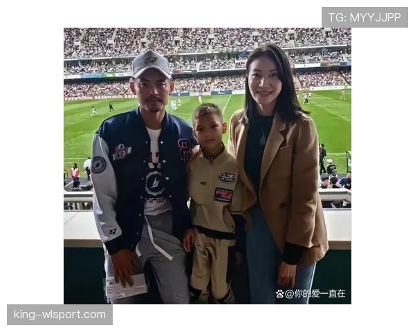 谢杏芳家门口那辆豪车又换新款了？隔壁老王都看傻了！